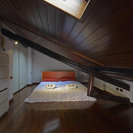 Apartament Cenisio - Corso Sempione Accogliente Mansarda Di Design Mediolan Zewnętrze zdjęcie