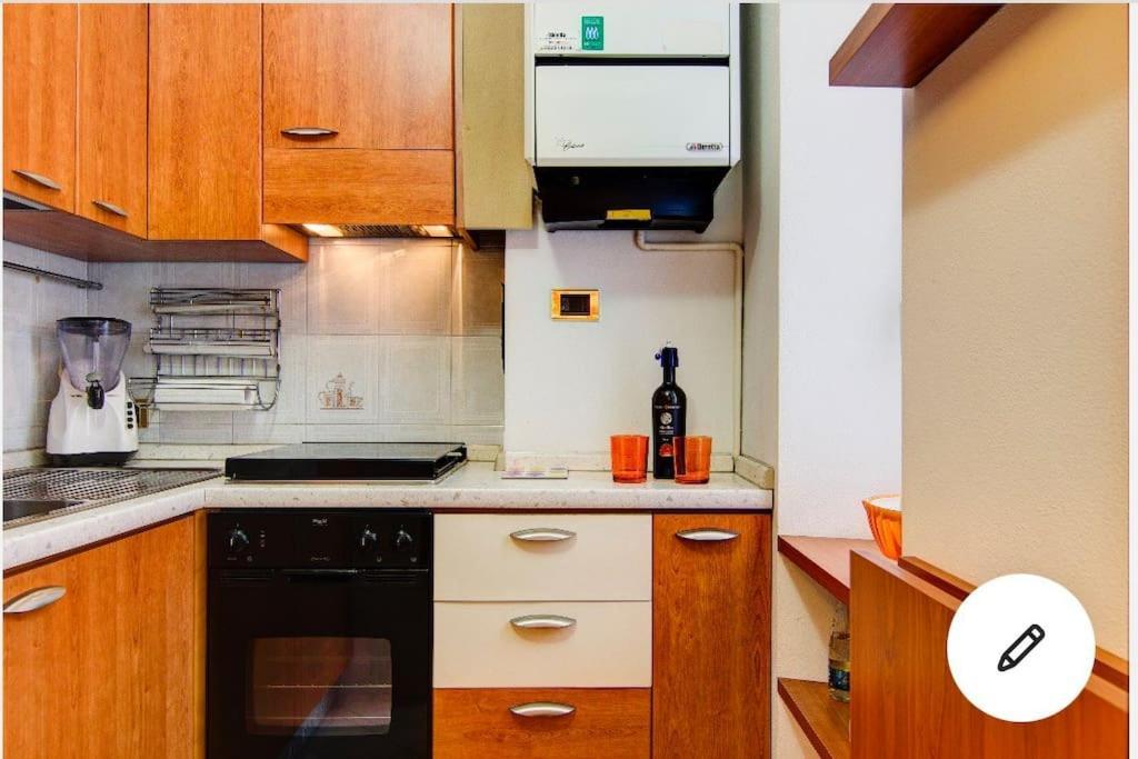 Apartament Cenisio - Corso Sempione Accogliente Mansarda Di Design Mediolan Zewnętrze zdjęcie